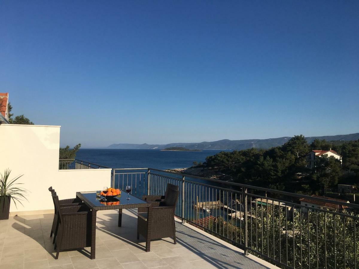 Holiday Hvar Vrbanj エクステリア 写真