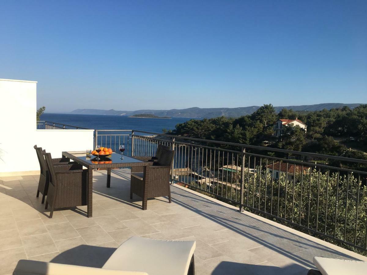 Holiday Hvar Vrbanj エクステリア 写真